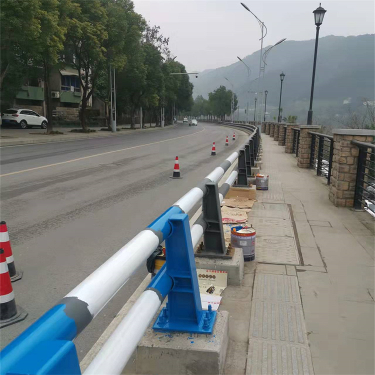 北海防撞护栏
